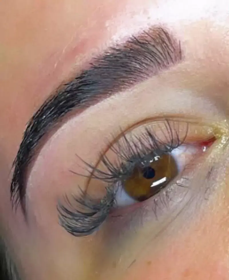 Henna Brows en Brow Lift | Beauty Center Pijnacker